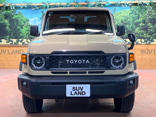 LANDCRUISER 70