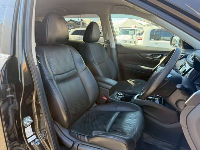 X-TRAIL HYBRID 4WD
