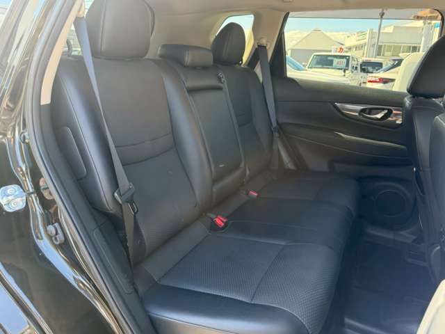X-TRAIL HYBRID 4WD