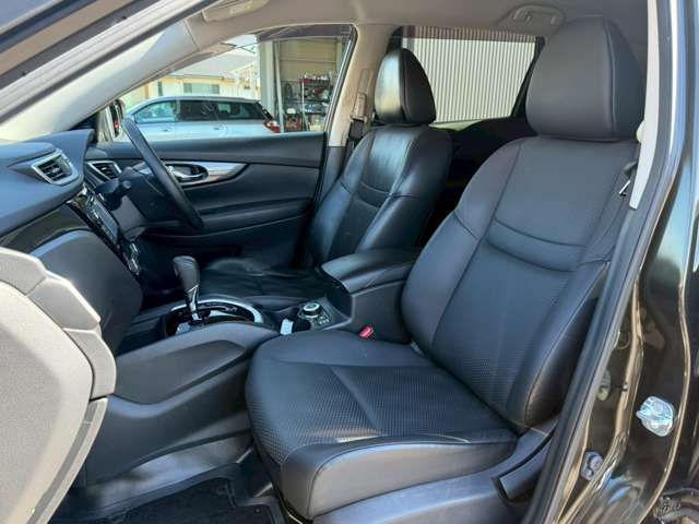 X-TRAIL HYBRID 4WD