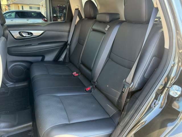 X-TRAIL HYBRID 4WD