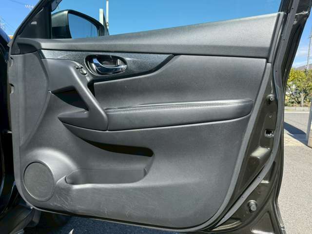 X-TRAIL HYBRID 4WD