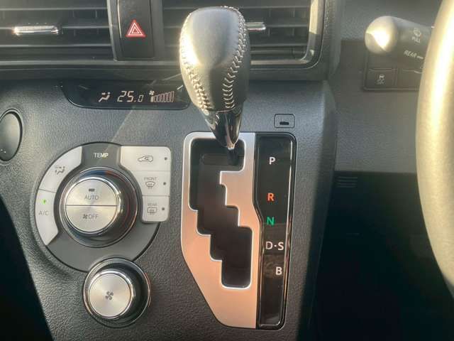 SIENTA 4WD