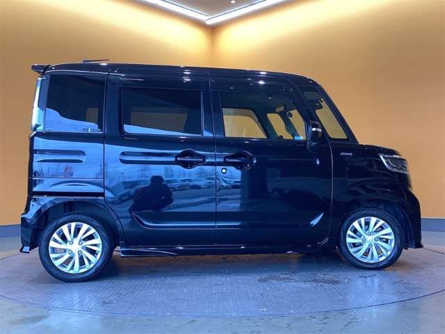 Spacia custom