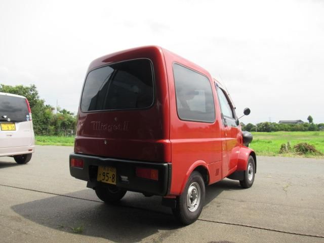 MIDGET2 cargo