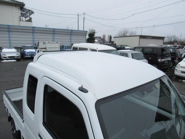 Super CARRY truck 4WD
