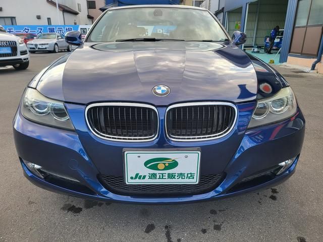 BMW 3 Series sedan