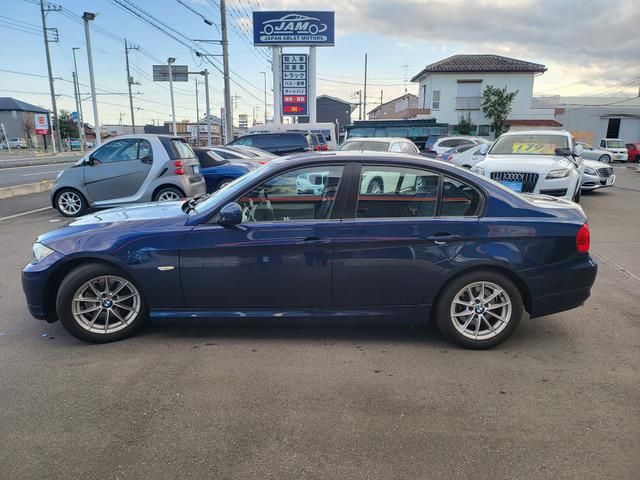 BMW 3 Series sedan
