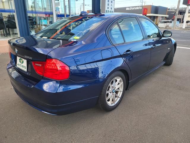 BMW 3 Series sedan