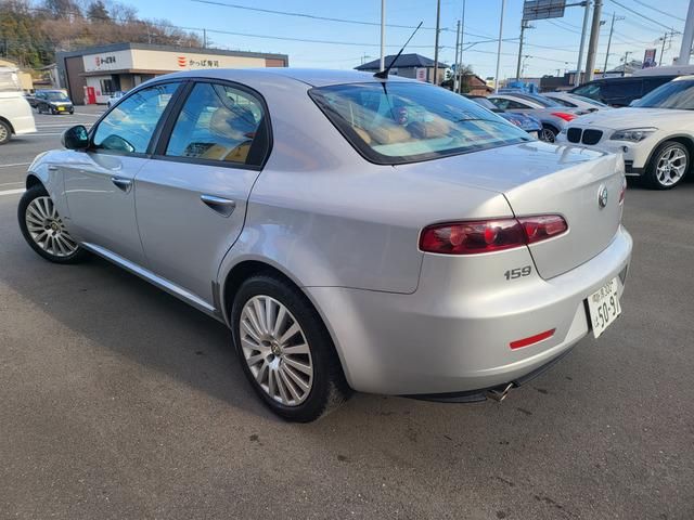ALFAROMEO 159