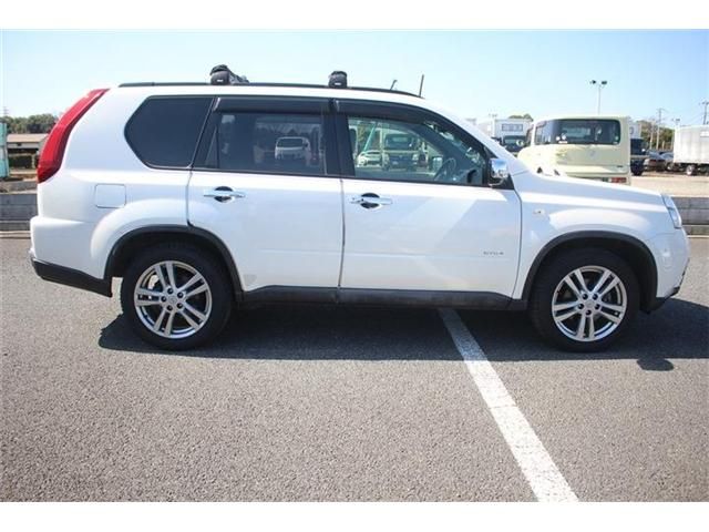 X-TRAIL 4WD