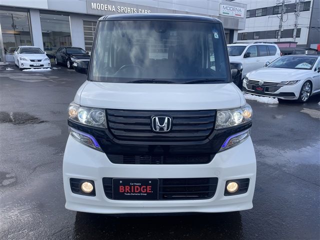 N-BOX+ CUSTOM 4WD