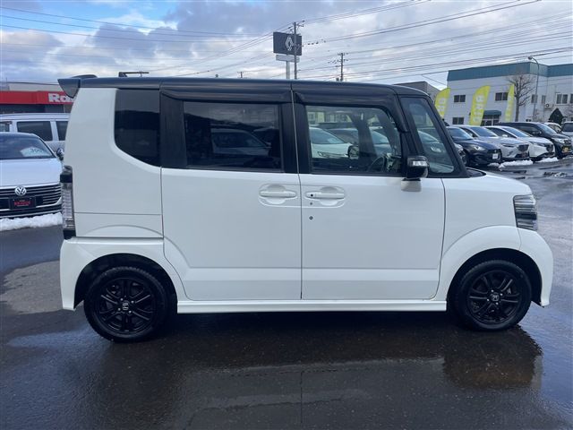 N-BOX+ CUSTOM 4WD