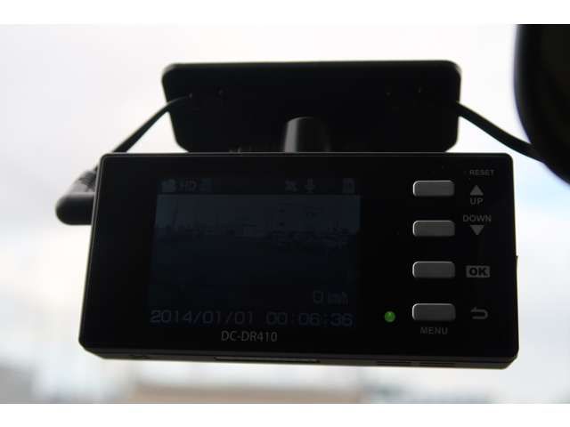 SERENA S-HYBRID 4WD