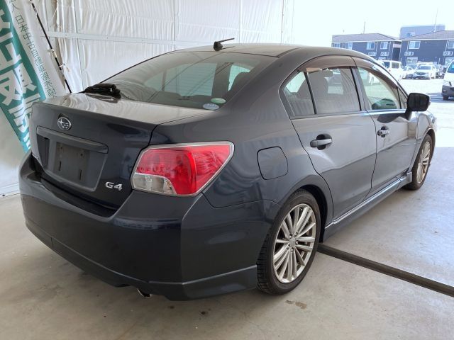 IMPREZA G4 4WD