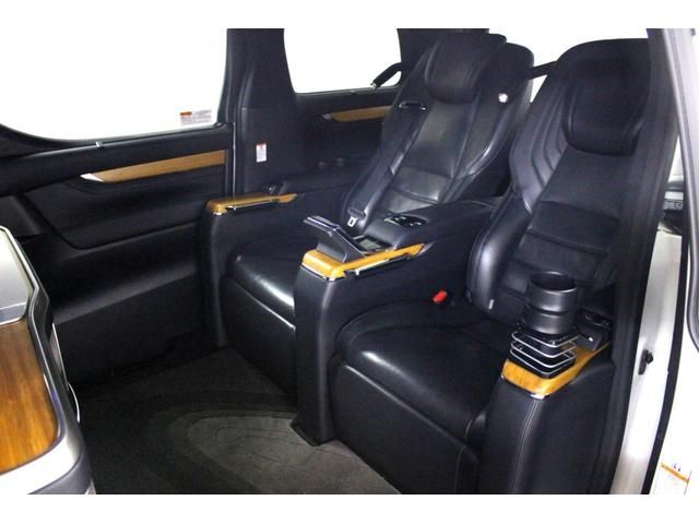 ALPHARD hybrid 4WD