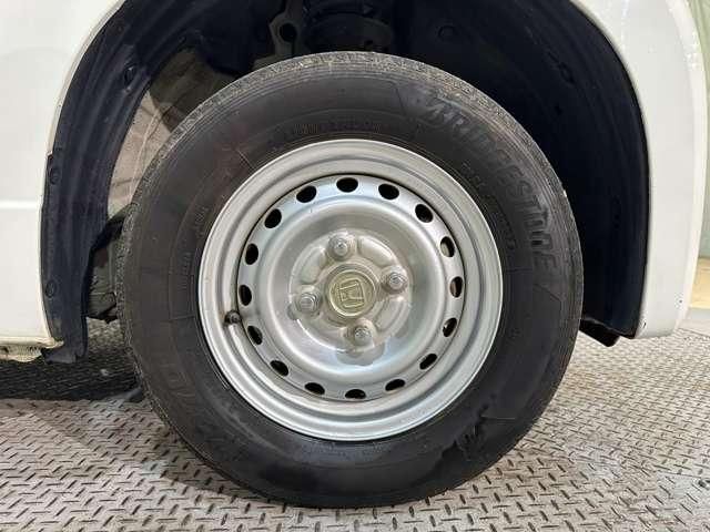 N-VAN