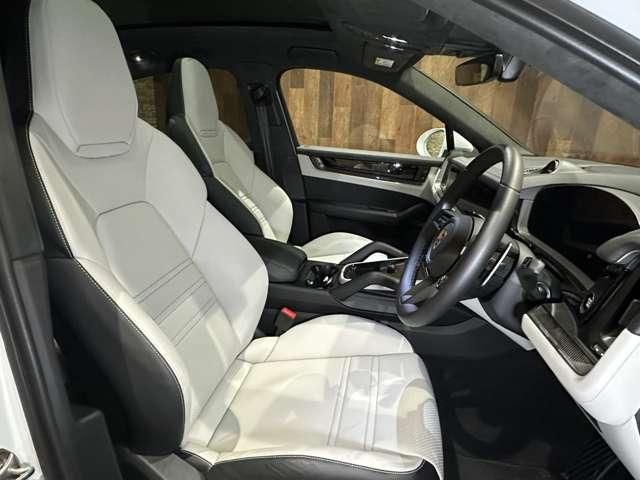 PORSCHE Cayenne coupe