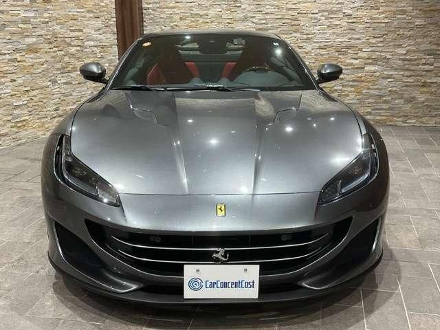 FERRARI Portofino