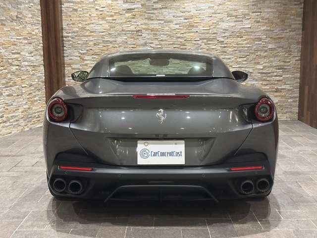 FERRARI Portofino