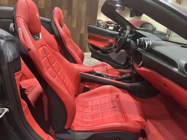 FERRARI Portofino