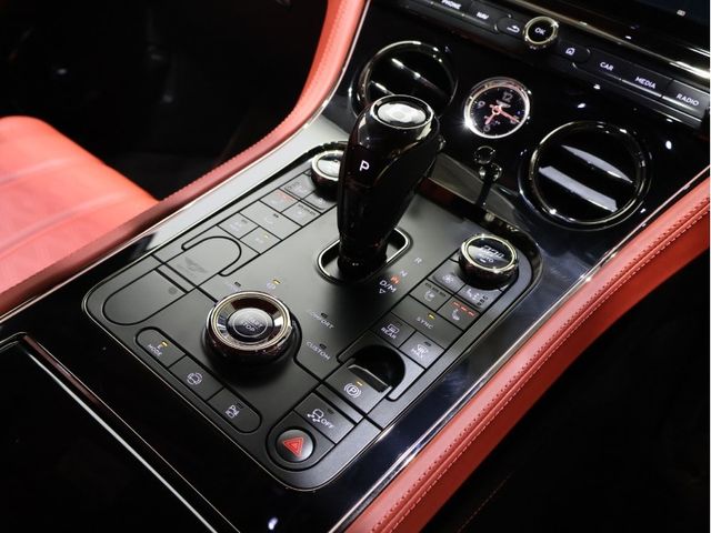 BENTLEY coupe