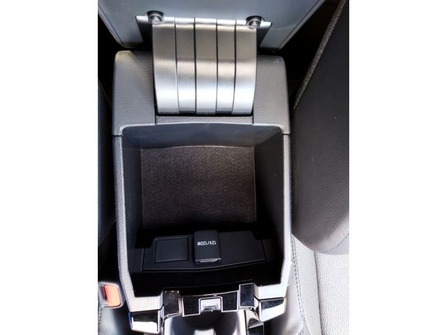 COROLLA CROSS HYBRID