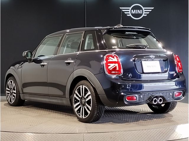 MINI COOPER SD 5DOOR