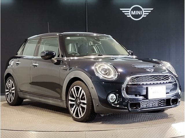 MINI COOPER SD 5DOOR