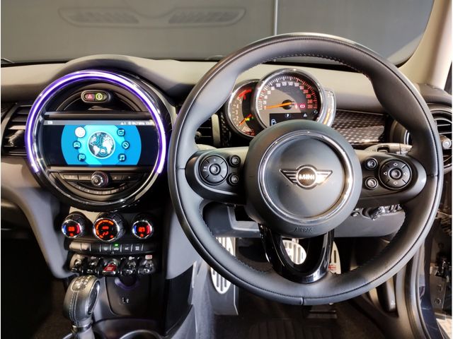 MINI COOPER SD 5DOOR