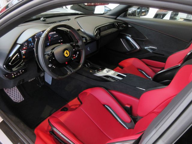 FERRARI 812 GTS