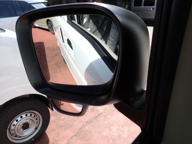 CLIPPER van