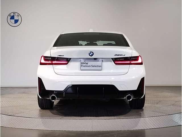 BMW 3 Series sedan