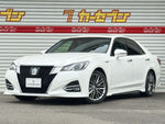 CROWN sedan hybrid