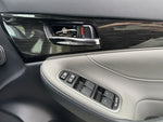 CROWN sedan hybrid