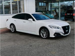 CROWN sedan hybrid
