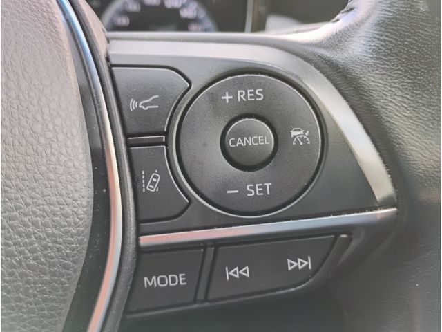 CROWN sedan hybrid