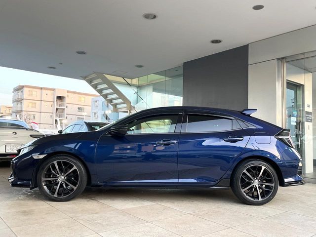CIVIC hatchback