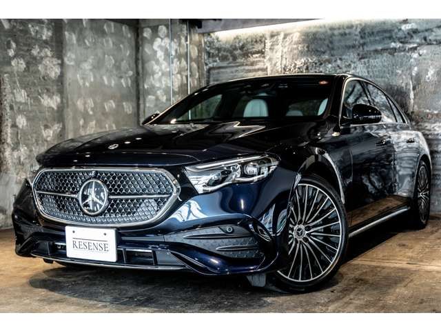 MERCEDES BENZ E-Class sedan