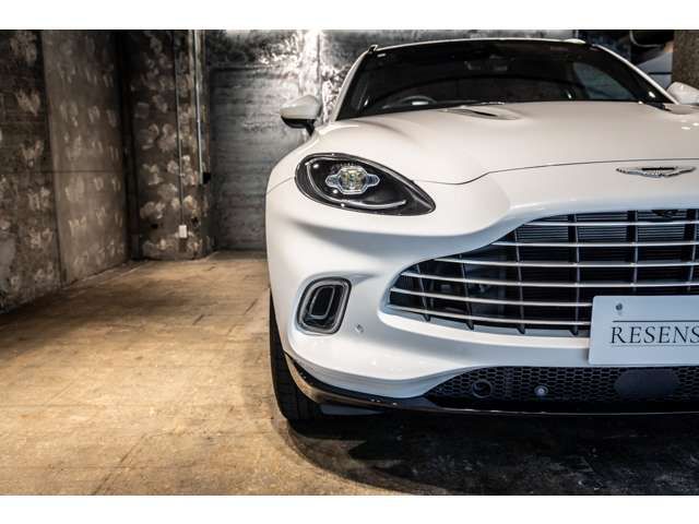 ASTON MARTIN SUV