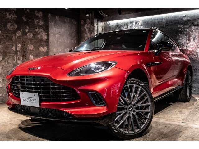 ASTON MARTIN SUV