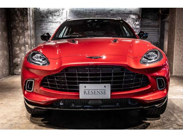 ASTON MARTIN SUV