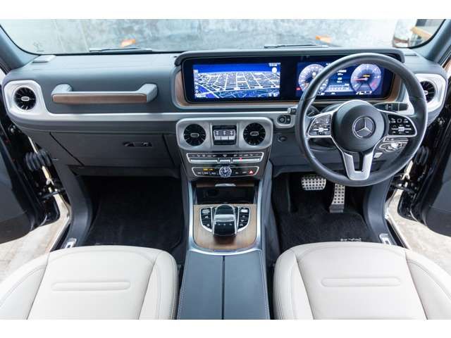 MERCEDES BENZ G-Class