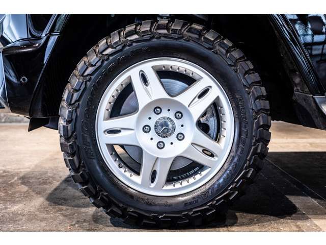 MERCEDES BENZ G-Class