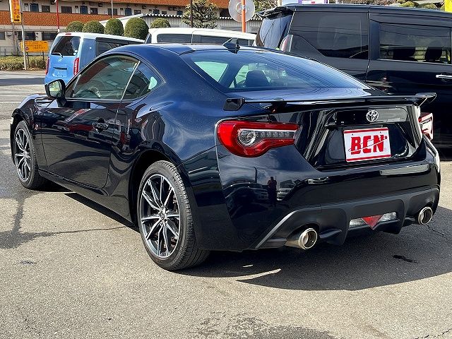 86