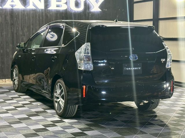 PRIUS Alpha