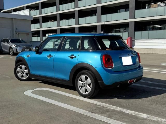 BMW MINI ONE 5DOOR