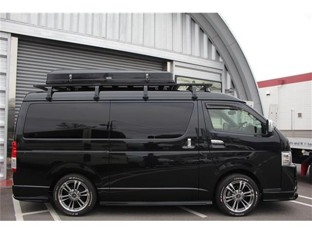 HIACE van 4WD