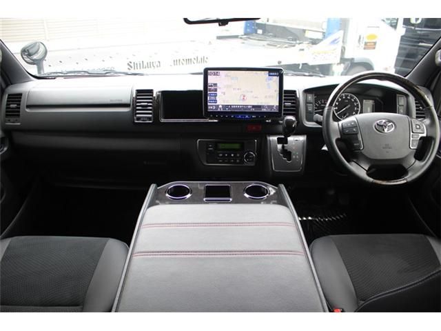 HIACE van 4WD