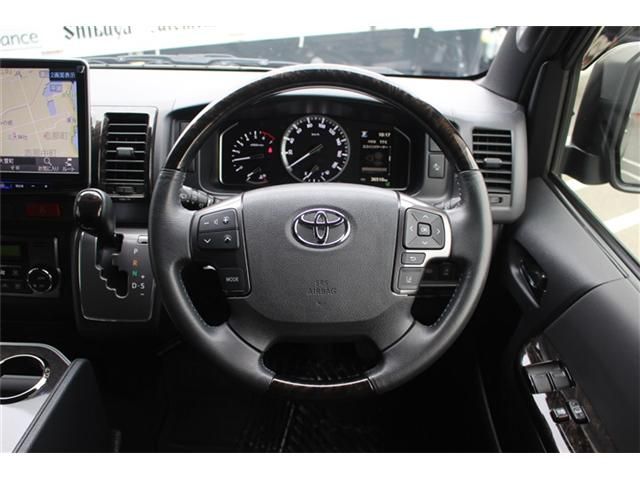 HIACE van 4WD